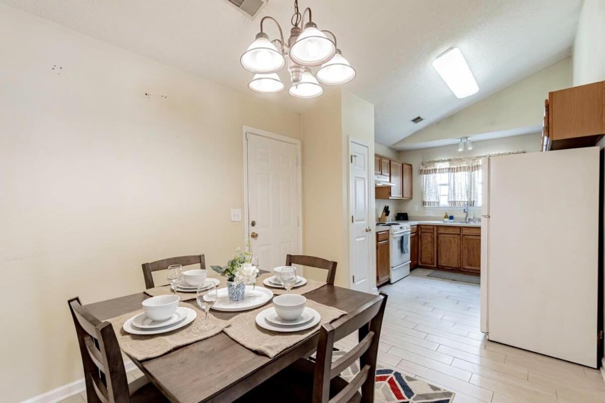 Aerie Oaks Cottage-5Min To Lake, 20Min To Columbia Lexington Bagian luar foto